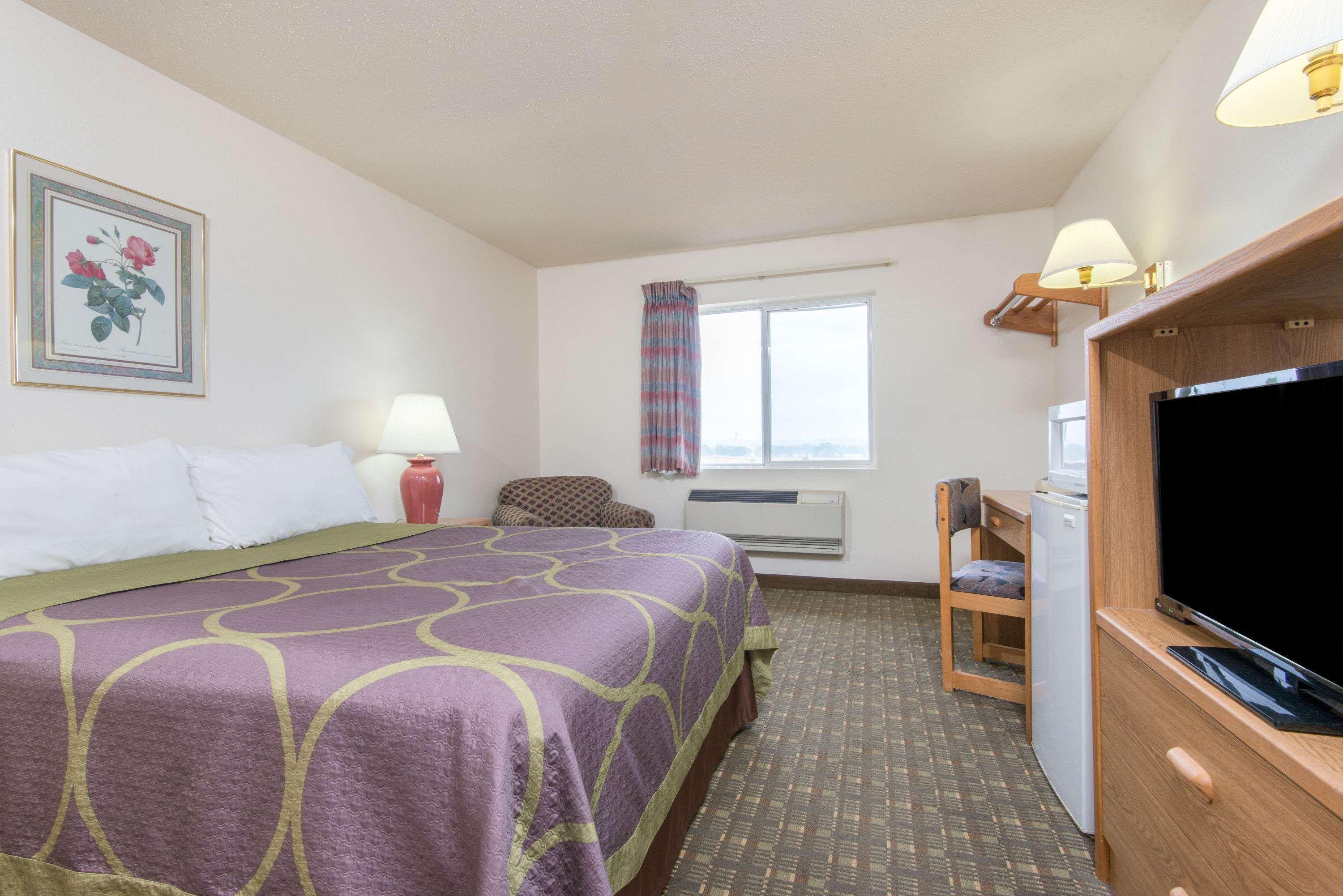 Hotel Super 8 By Wyndham Co